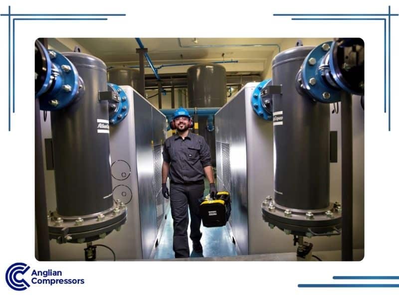 Oil in Compressed Air Lines Causes, Risks & Solutions